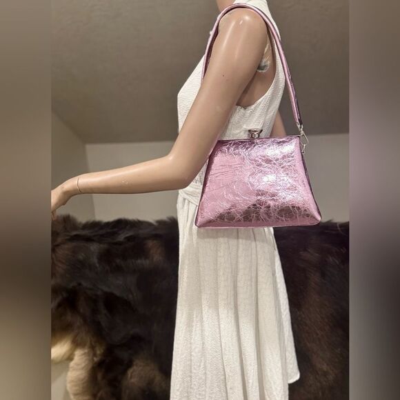 Metallic Pink Genuine Leather Handmade Push Lock Box Bag, Multi Use Style - Picture 3 of 15